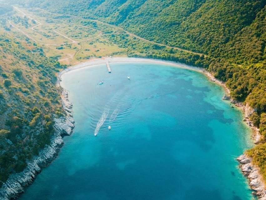 Kakome Bay