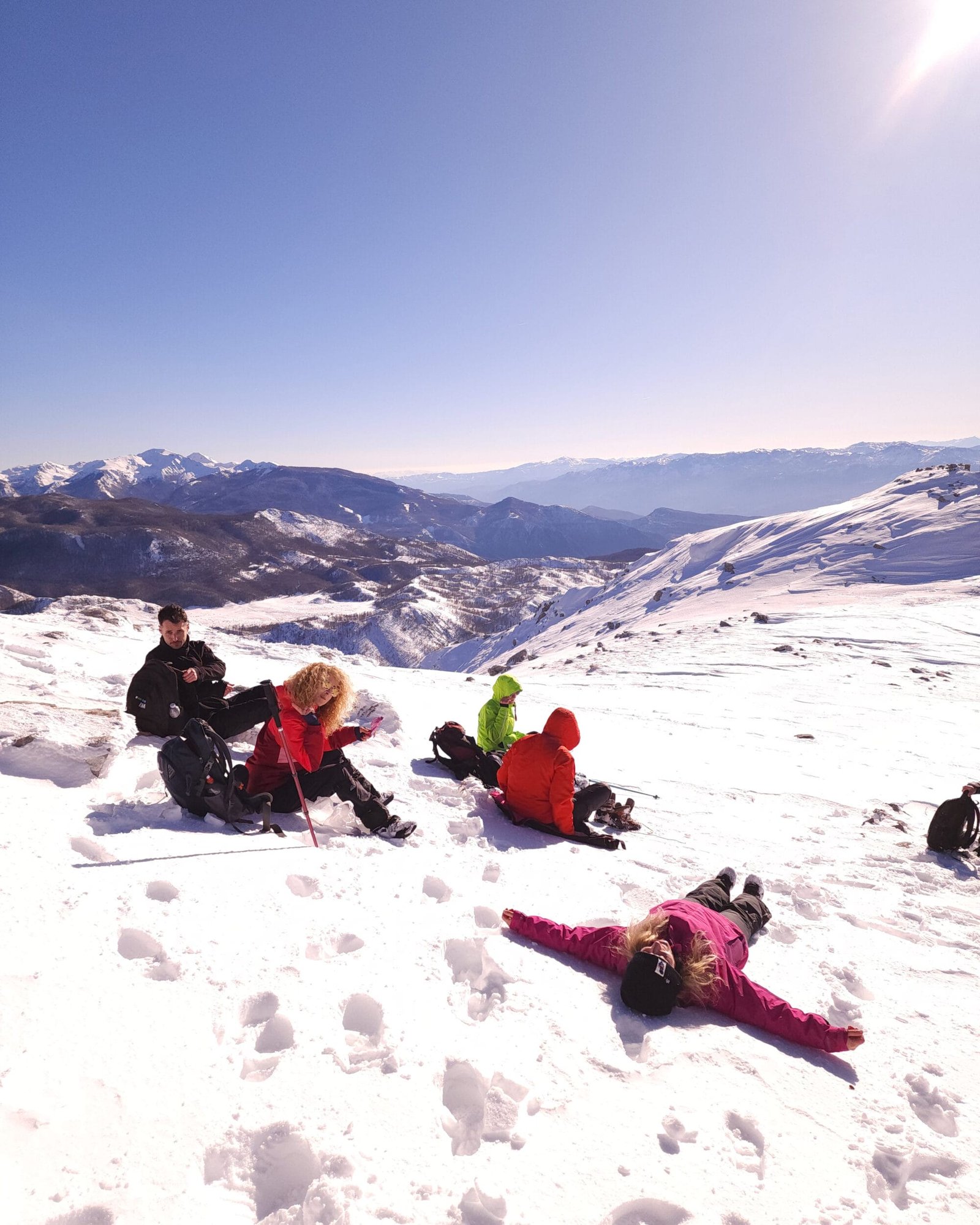 Hikers at the top of the maintain
