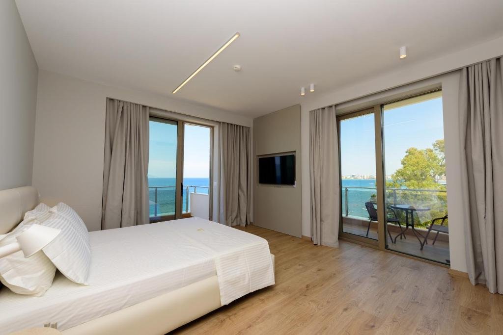 Panoramic view from Navy Hotel